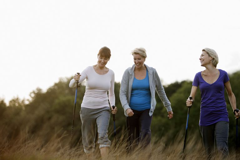 door menopauze, middelbare leeftijd, moeten worden, tijdens menopauze, 6000 stappen, inactieve vrouwen