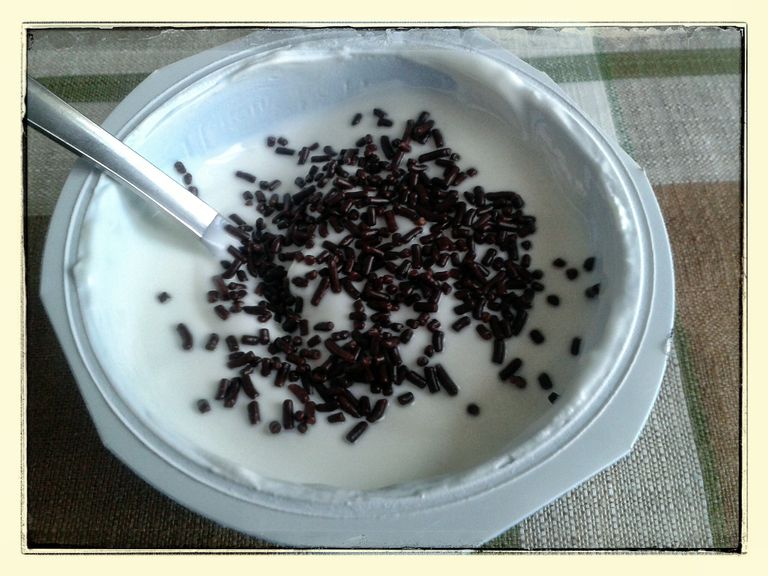 Griekse yoghurt, ongeveer calorieën, gewone vetvrije, gewone vetvrije Griekse, laag suikergehalte, recept ongeveer