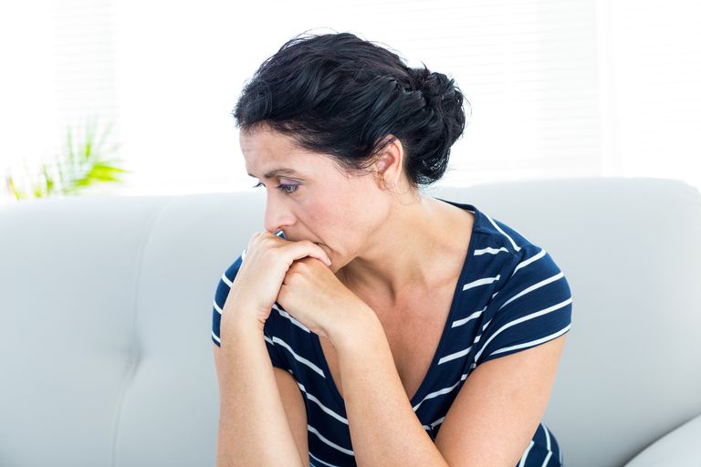 tijdens menopauze, nachtelijk zweten, symptomen menopauze, cognitieve veranderingen, hoge bloeddruk, hulp zoeken