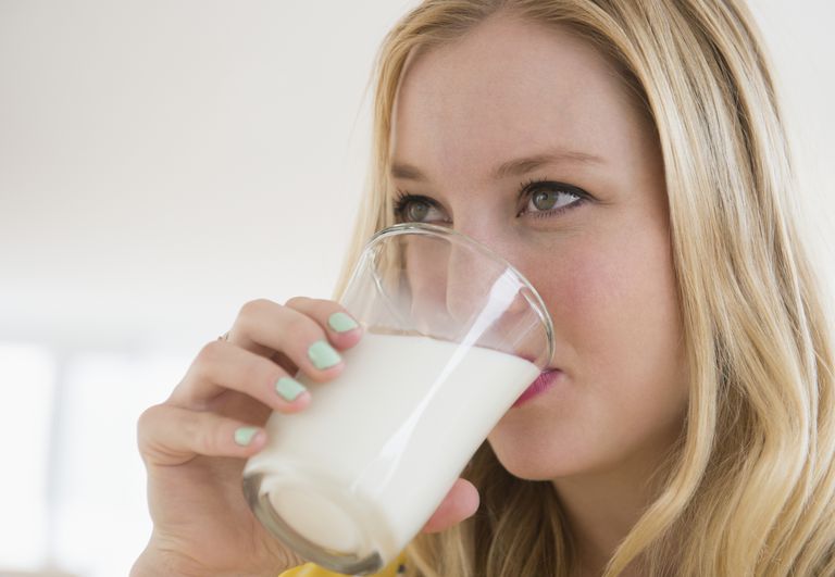 magere melk, bevatten veel, calcium vitamine, goede bron