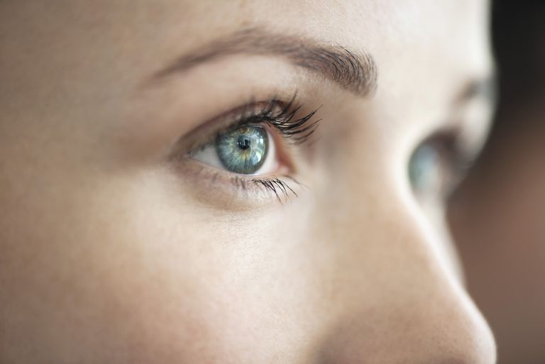 centrale zenuwstelsel, mensen fibromyalgie, grotere oogzenuw, grotere oogzenuw dunner, kunnen leiden