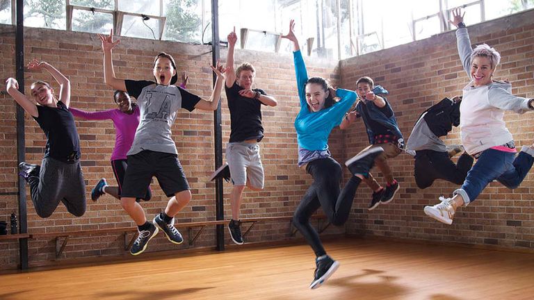 voor tieners, Gymja Warrior, niet altijd, Ailey Studios, zijn niet, Born Move