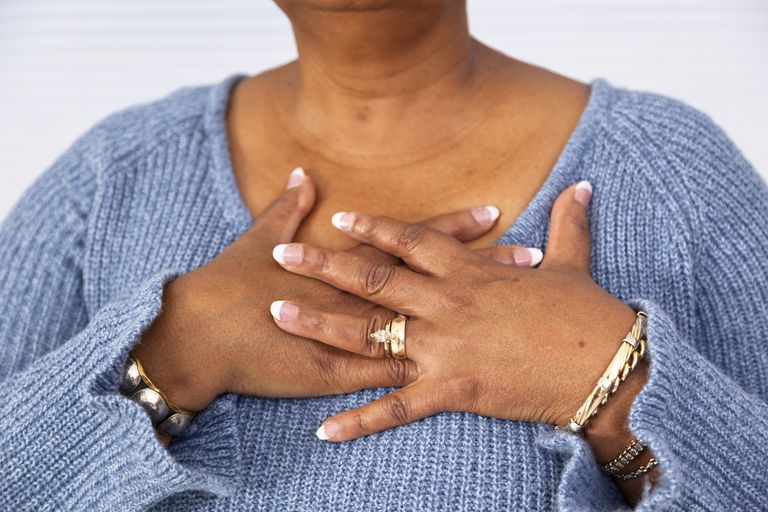 pijn borst, meest voorkomende, niet altijd, symptoom hartaanval