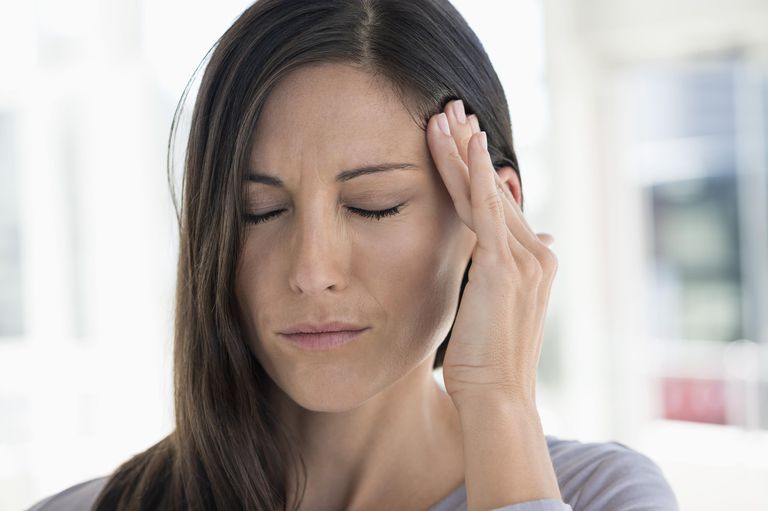 chronische hoofdpijn, veroorzaakt door, worden veroorzaakt, worden veroorzaakt door, alternatieve behandelingen, kunnen worden