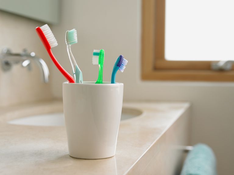 andere ziektekiemen, tandenborstel niet, verkoudheid griep, vervangen nadat, ziekte veroorzaken, ziektekiemen tandenborstel