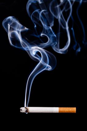 passief roken, reguliere rook, aandoeningen zoals, aanwezig zijn, chemische stoffen, derde hand