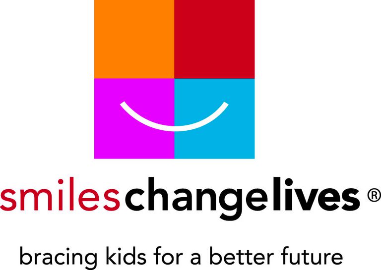 Change Lives, Smiles Change, Smiles Change Lives, orthodontische behandelingen, gezinnen lage