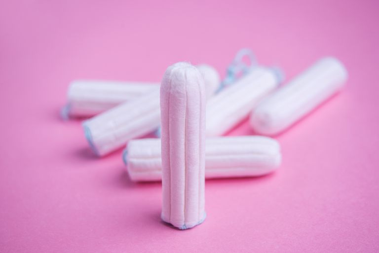 tijdens menstruatie, gebruik tampon, geen zorgen, inbrengen tampon, instructies fabrikant