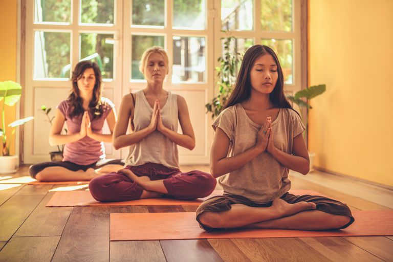 Integrale yoga, lichaam geest, Swami Satchidananda, Yoga beoefenen