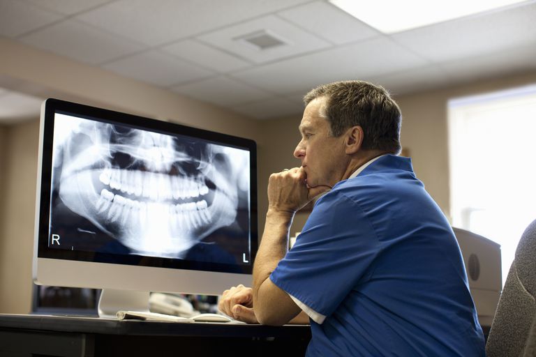 tandheelkundige röntgenfoto, klinisch verval, duidelijk klinisch, duidelijk klinisch verval, verhoogd risico, worden meestal